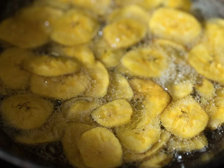 how to make banana chips bread