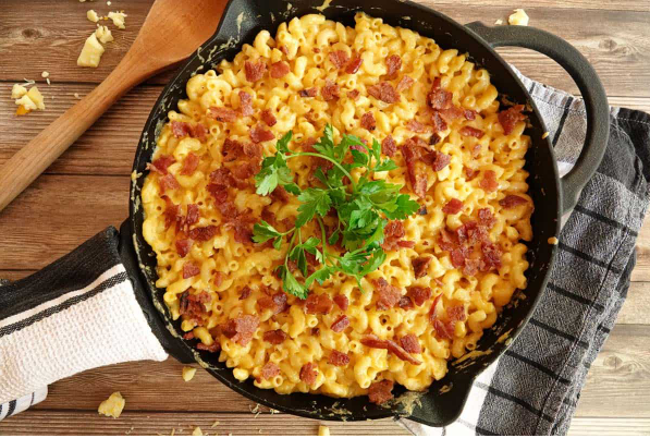 How to Make Smoked Mac and Cheese