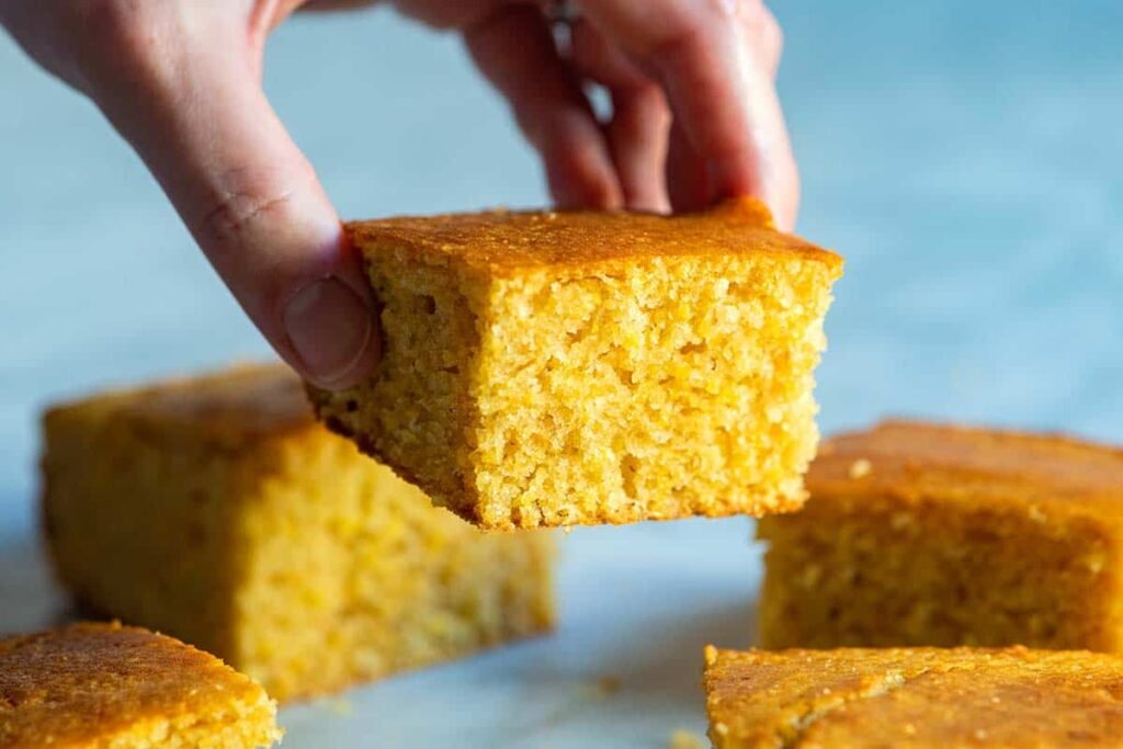 How to Cook Cornbread: A Simple, Delicious, and Crispy Recipe